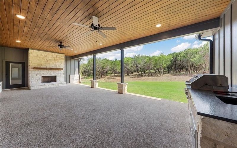 344 South Big Red Way, China Spring, TX 76633, 4 Habitaciones Habitaciones , ,3 BañosBaños,Residential,En Venta,344 South Big Red Way,224919