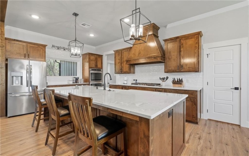 344 South Big Red Way, China Spring, TX 76633, 4 Habitaciones Habitaciones , ,3 BañosBaños,Residential,En Venta,344 South Big Red Way,224919