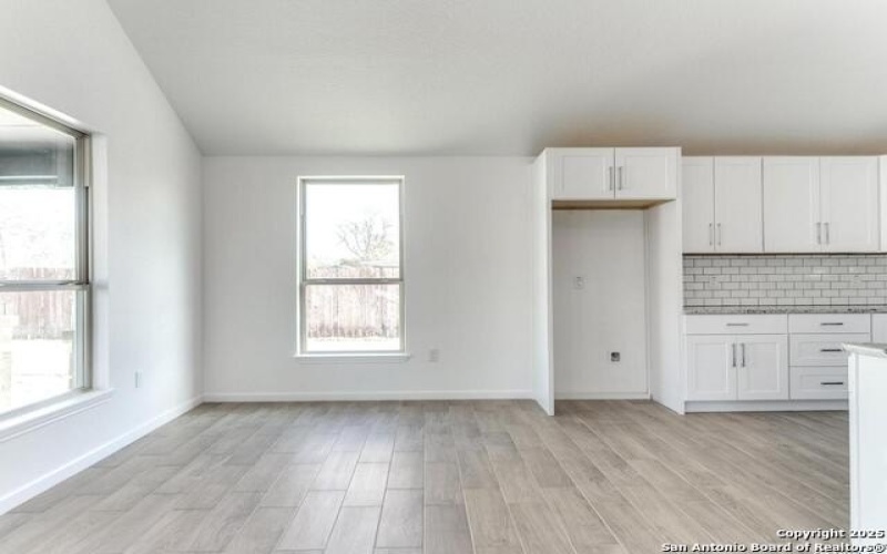 329 Cottage St, Kerrville, TX 78028, 3 Bedrooms Bedrooms, ,2 BathroomsBathrooms,Residential,For Sale,329 Cottage St,1840397