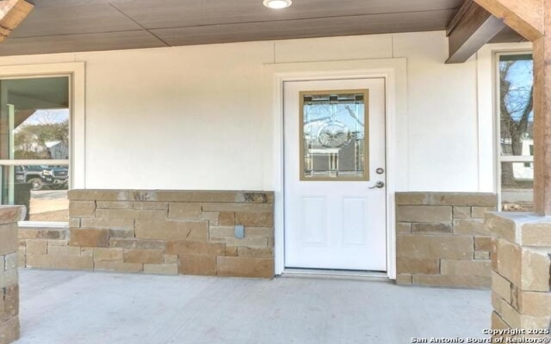 329 Cottage St, Kerrville, TX 78028, 3 Bedrooms Bedrooms, ,2 BathroomsBathrooms,Residential,For Sale,329 Cottage St,1840397