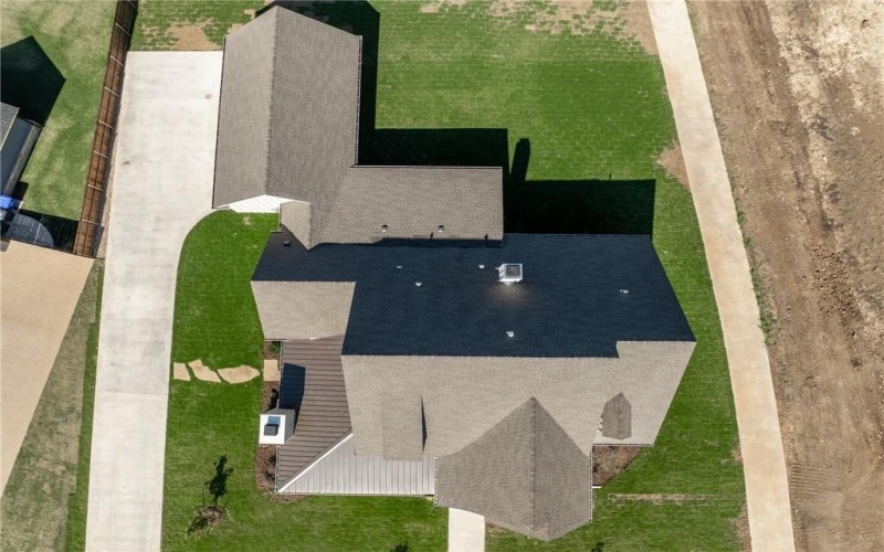 301 Champions Way, McGregor, TX 76657, 4 Bedrooms Bedrooms, ,5 BathroomsBathrooms,Residential,For Sale,301 Champions Way,226766
