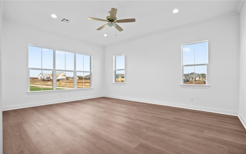 301 Champions Way, McGregor, TX 76657, 4 Bedrooms Bedrooms, ,5 BathroomsBathrooms,Residential,For Sale,301 Champions Way,226766