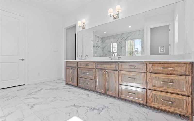 301 Champions Way, McGregor, TX 76657, 4 Bedrooms Bedrooms, ,5 BathroomsBathrooms,Residential,For Sale,301 Champions Way,226766