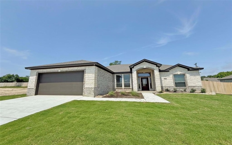 203 Lasso Loop, Lorena, TX 76655, 3 Habitaciones Habitaciones , ,2 BañosBaños,Residential,En Venta,203 Lasso Loop,227300