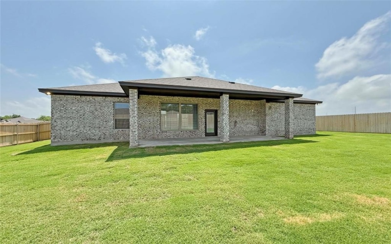 203 Lasso Loop, Lorena, TX 76655, 3 Habitaciones Habitaciones , ,2 BañosBaños,Residential,En Venta,203 Lasso Loop,227300