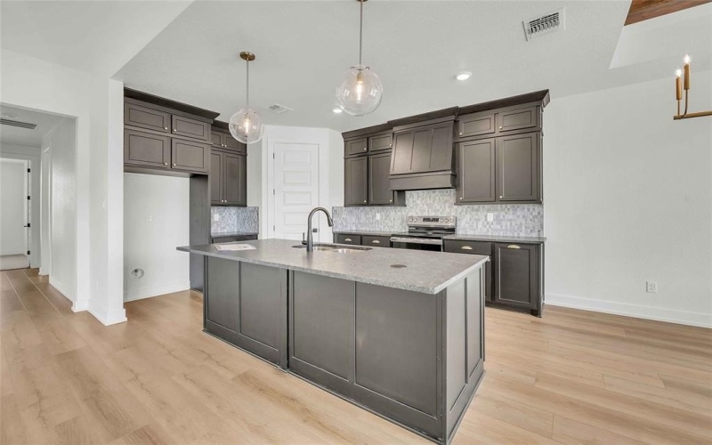 225 Lasso Loop, Lorena, TX 76655, 4 Habitaciones Habitaciones , ,3 BañosBaños,Residential,En Venta,225 Lasso Loop,227660