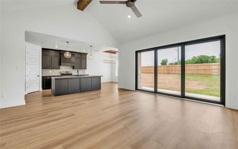 225 Lasso Loop, Lorena, TX 76655, 4 Habitaciones Habitaciones , ,3 BañosBaños,Residential,En Venta,225 Lasso Loop,227660
