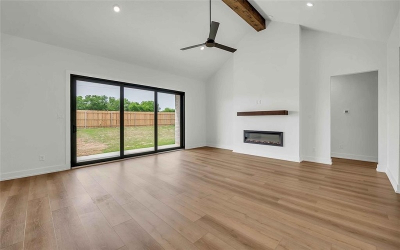 225 Lasso Loop, Lorena, TX 76655, 4 Habitaciones Habitaciones , ,3 BañosBaños,Residential,En Venta,225 Lasso Loop,227660