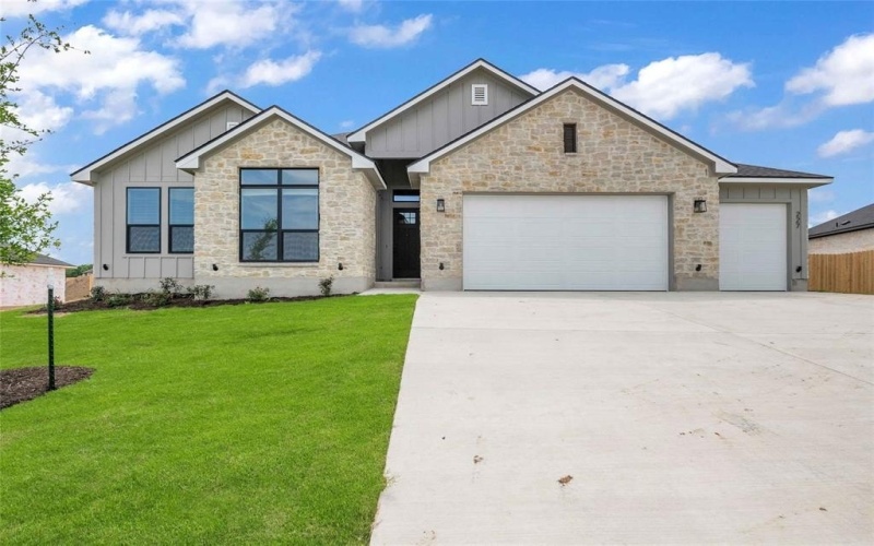 227 Lasso Loop, Lorena, TX 76655, 4 Habitaciones Habitaciones , ,3 BañosBaños,Residential,En Venta,227 Lasso Loop,227661