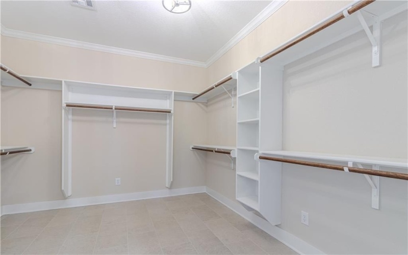 1037 Queen Elizabeth Drive, McGregor, TX 76657, 3 Bedrooms Bedrooms, ,2 BathroomsBathrooms,Residential,For Sale,1037 Queen Elizabeth Drive,227725