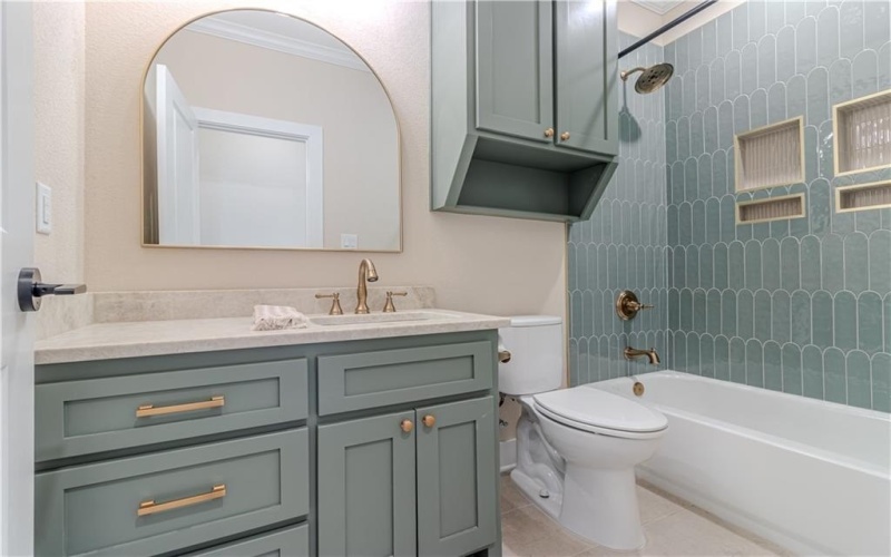 1037 Queen Elizabeth Drive, McGregor, TX 76657, 3 Bedrooms Bedrooms, ,2 BathroomsBathrooms,Residential,For Sale,1037 Queen Elizabeth Drive,227725