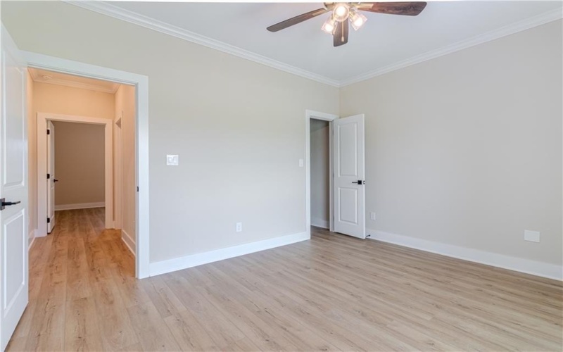 1037 Queen Elizabeth Drive, McGregor, TX 76657, 3 Bedrooms Bedrooms, ,2 BathroomsBathrooms,Residential,For Sale,1037 Queen Elizabeth Drive,227725