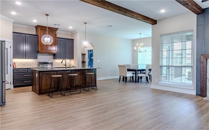 1037 Queen Elizabeth Drive, McGregor, TX 76657, 3 Bedrooms Bedrooms, ,2 BathroomsBathrooms,Residential,For Sale,1037 Queen Elizabeth Drive,227725