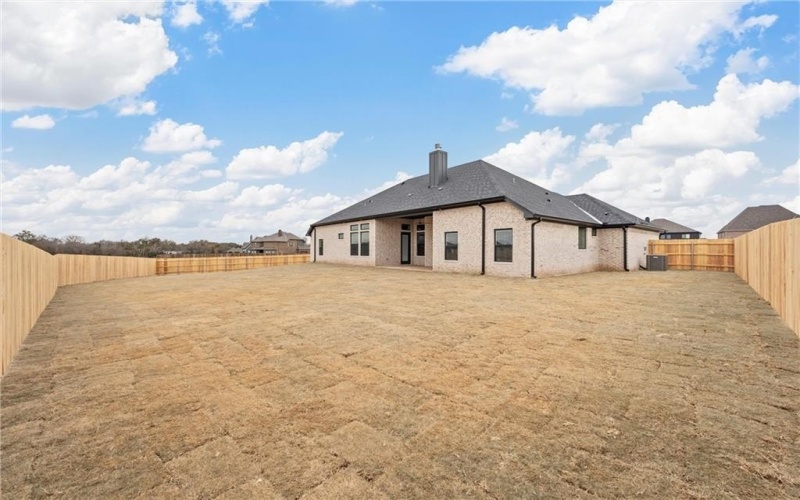 2101 Bankside Lane, Lorena, TX 76655, 4 Habitaciones Habitaciones , ,3 BañosBaños,Residential,En Venta,2101 Bankside Lane,227812