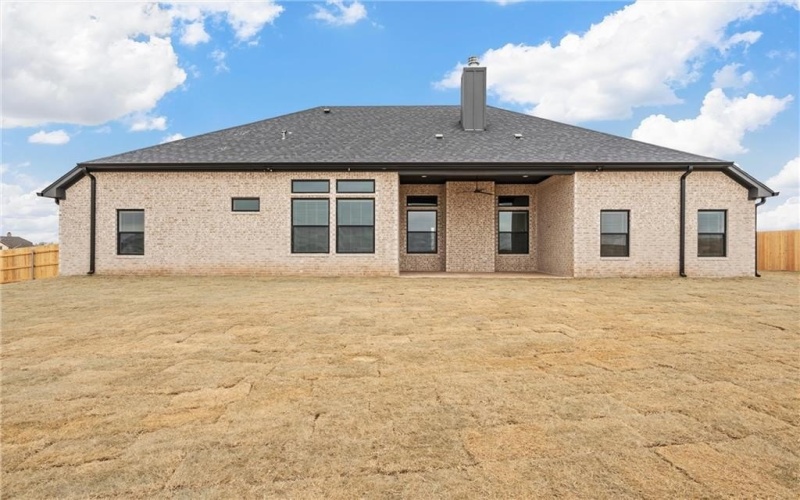 2101 Bankside Lane, Lorena, TX 76655, 4 Habitaciones Habitaciones , ,3 BañosBaños,Residential,En Venta,2101 Bankside Lane,227812