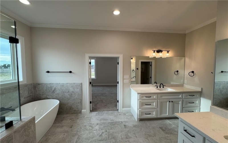 10113 Castleberry Lane, Waco, TX 76712, 4 Bedrooms Bedrooms, ,3 BathroomsBathrooms,Residential,For Sale,10113 Castleberry Lane,227887