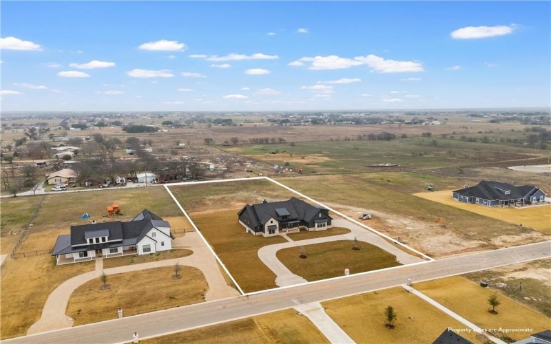 176 Southern Heights Drive, Lorena, TX 76655, 4 Habitaciones Habitaciones , ,5 BañosBaños,Residential,En Venta,176 Southern Heights Drive,228228
