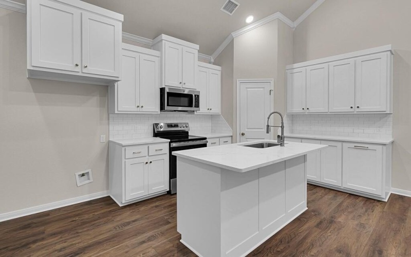 126 Morris Court, McGregor, TX 76657, 2 Bedrooms Bedrooms, ,2 BathroomsBathrooms,Residential,For Sale,126 Morris Court,228235