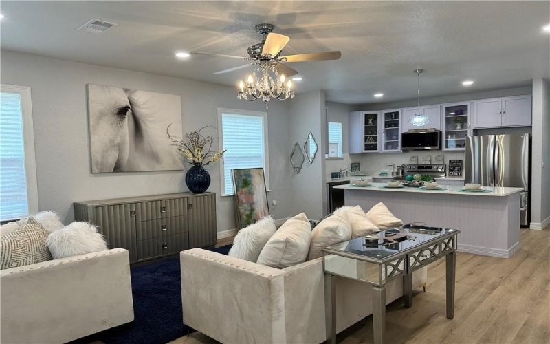 103 Pullen Street, McGregor, TX 76657, 3 Habitaciones Habitaciones , ,2 BañosBaños,Residential,En Venta,103 Pullen Street,228696
