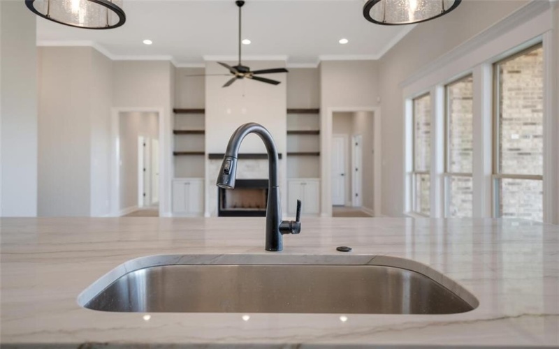 1601 Fabian Drive, Waco, TX 76712, 4 Bedrooms Bedrooms, ,3 BathroomsBathrooms,Residential,For Sale,1601 Fabian Drive,228945