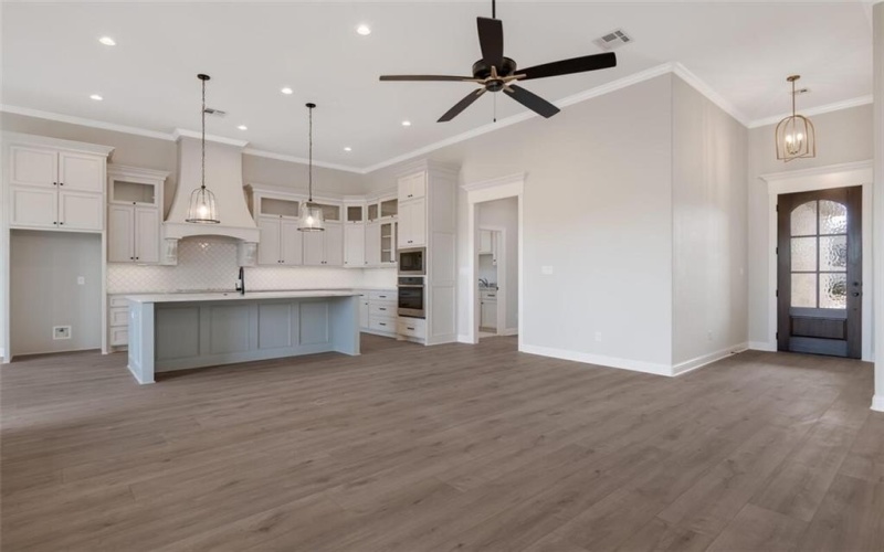 1601 Fabian Drive, Waco, TX 76712, 4 Bedrooms Bedrooms, ,3 BathroomsBathrooms,Residential,For Sale,1601 Fabian Drive,228945