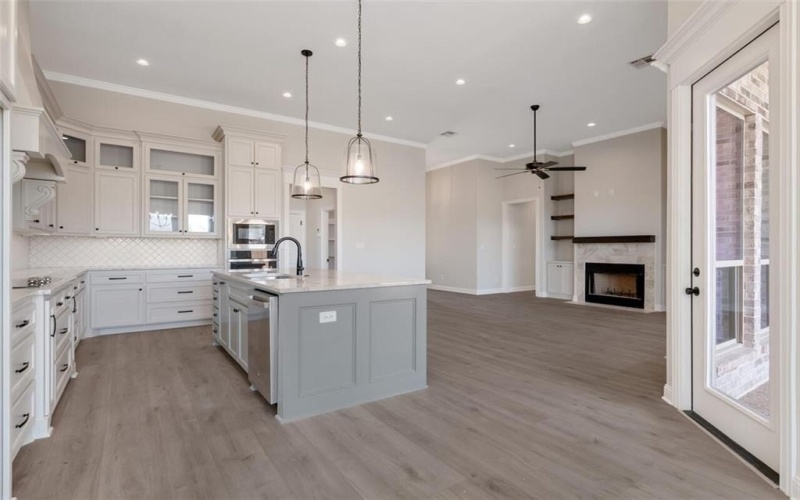 1601 Fabian Drive, Waco, TX 76712, 4 Bedrooms Bedrooms, ,3 BathroomsBathrooms,Residential,For Sale,1601 Fabian Drive,228945