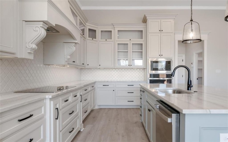 1601 Fabian Drive, Waco, TX 76712, 4 Bedrooms Bedrooms, ,3 BathroomsBathrooms,Residential,For Sale,1601 Fabian Drive,228945