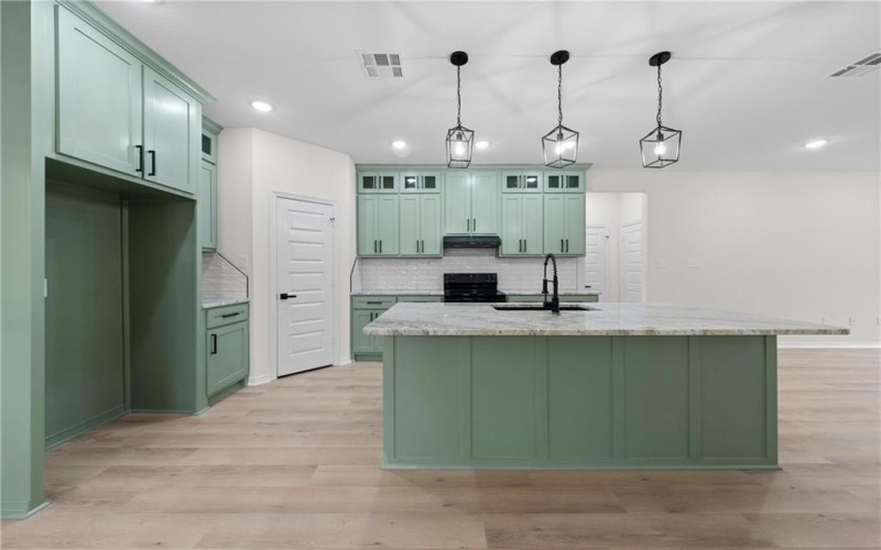 207 N Harrison Street, McGregor, TX 76657, 3 Bedrooms Bedrooms, ,2 BathroomsBathrooms,Residential,For Sale,207 N Harrison Street,229270