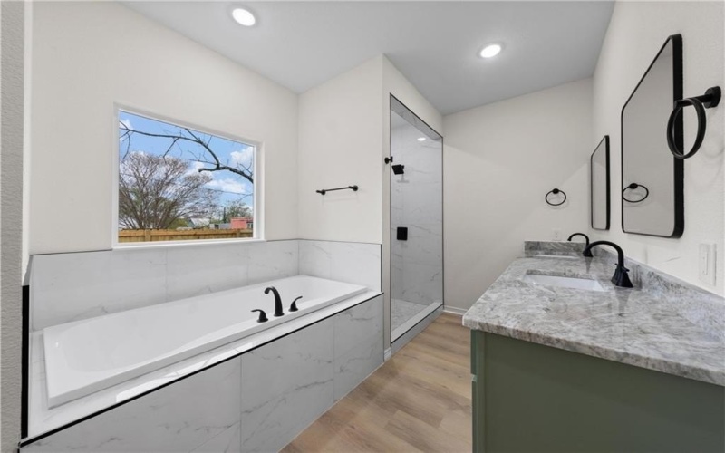 207 N Harrison Street, McGregor, TX 76657, 3 Bedrooms Bedrooms, ,2 BathroomsBathrooms,Residential,For Sale,207 N Harrison Street,229270