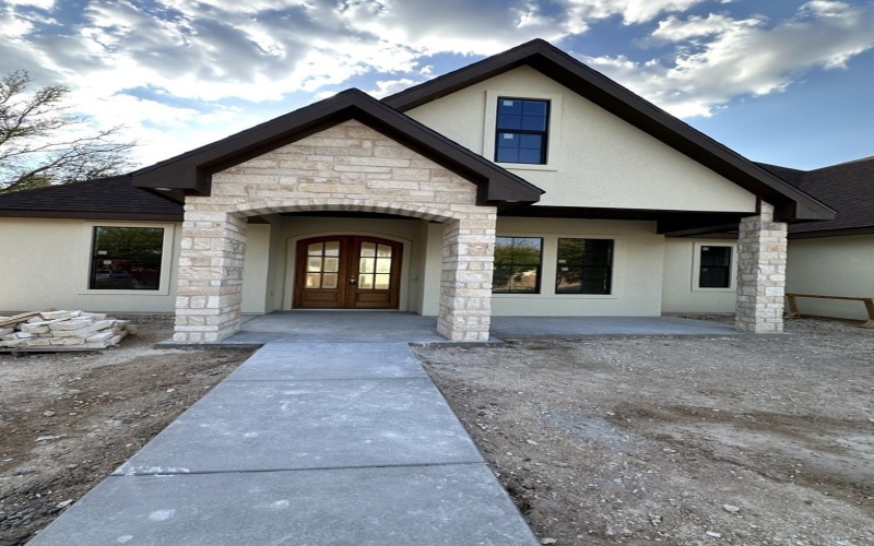 2003 N Sunset St, Fort Stockton, TX 79735, 4 Bedrooms Bedrooms, ,3 BathroomsBathrooms,Residential,For Sale,2003 N Sunset St,160187