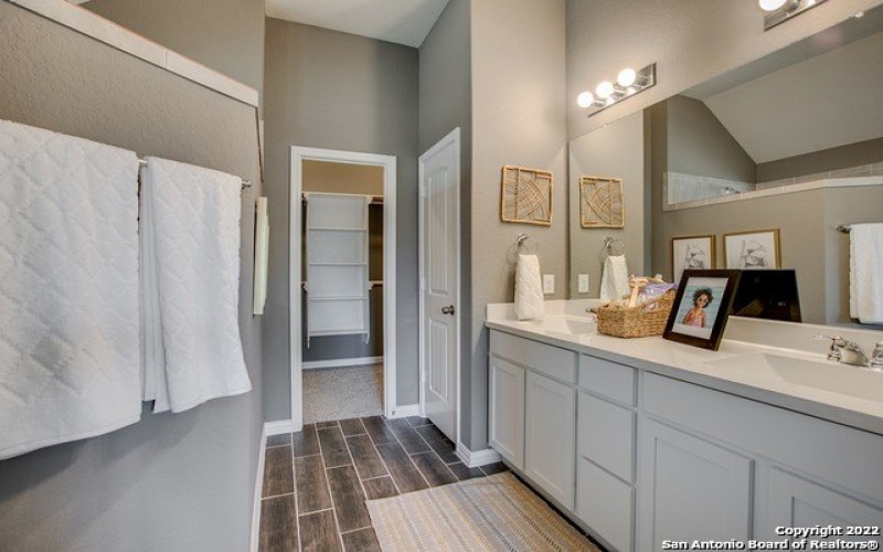 5519 Wilder St, New Braunfels, TX 78132, 4 Bedrooms Bedrooms, ,3 BathroomsBathrooms,Residential,For Sale,5519 Wilder St,1866439