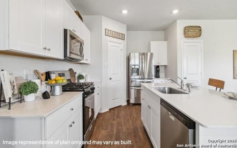 5931 Cosmic Crisp, San Antonio, TX 78252, 4 Bedrooms Bedrooms, ,2 BathroomsBathrooms,Residential,For Sale,5931 Cosmic Crisp,1864009