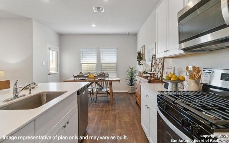 5931 Cosmic Crisp, San Antonio, TX 78252, 4 Bedrooms Bedrooms, ,2 BathroomsBathrooms,Residential,For Sale,5931 Cosmic Crisp,1864009