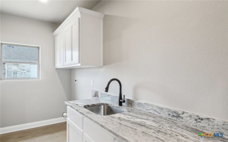 4007 Aerie Street, Salado, TX 76571, 4 Habitaciones Habitaciones , ,3 BañosBaños,Residential,En Venta,4007 Aerie Street,560906