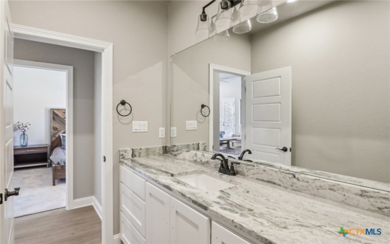 4007 Aerie Street, Salado, TX 76571, 4 Habitaciones Habitaciones , ,3 BañosBaños,Residential,En Venta,4007 Aerie Street,560906