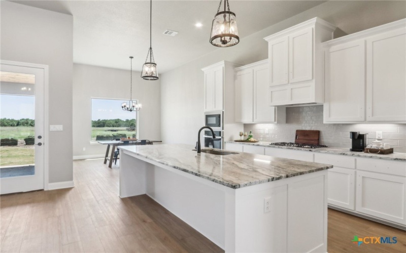 4007 Aerie Street, Salado, TX 76571, 4 Habitaciones Habitaciones , ,3 BañosBaños,Residential,En Venta,4007 Aerie Street,560906