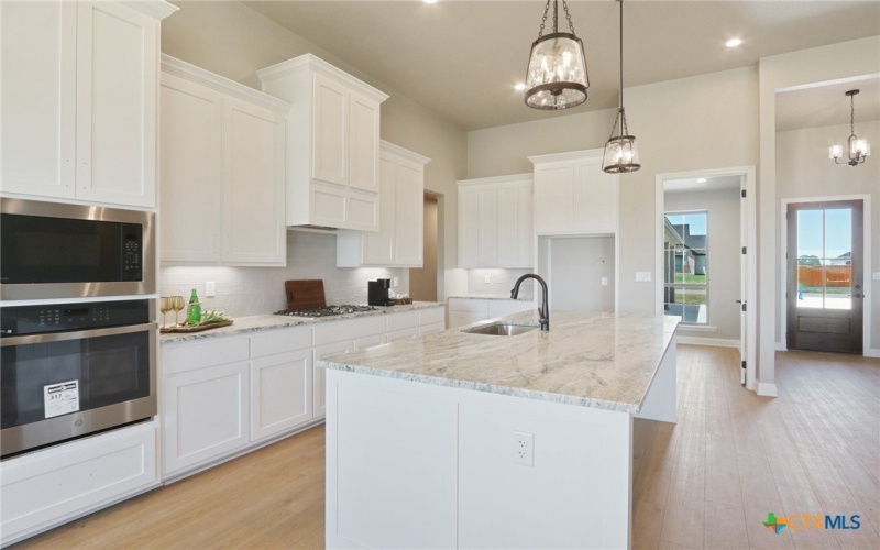 4007 Aerie Street, Salado, TX 76571, 4 Habitaciones Habitaciones , ,3 BañosBaños,Residential,En Venta,4007 Aerie Street,560906