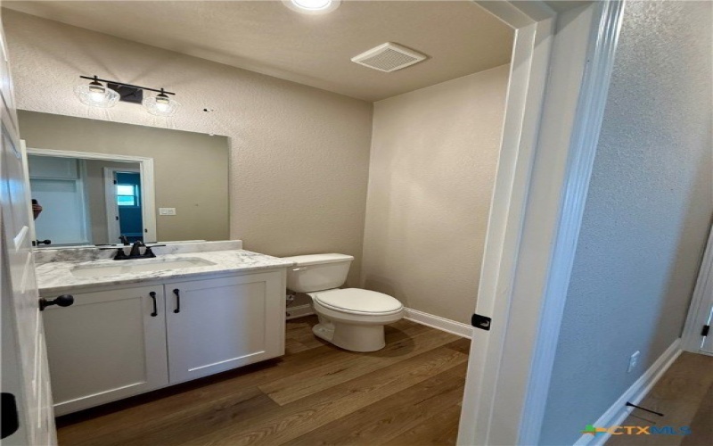 4001 Aerie Street, Salado, TX 76571, 4 Habitaciones Habitaciones , ,2 BañosBaños,Residential,En Venta,4001 Aerie Street,560927