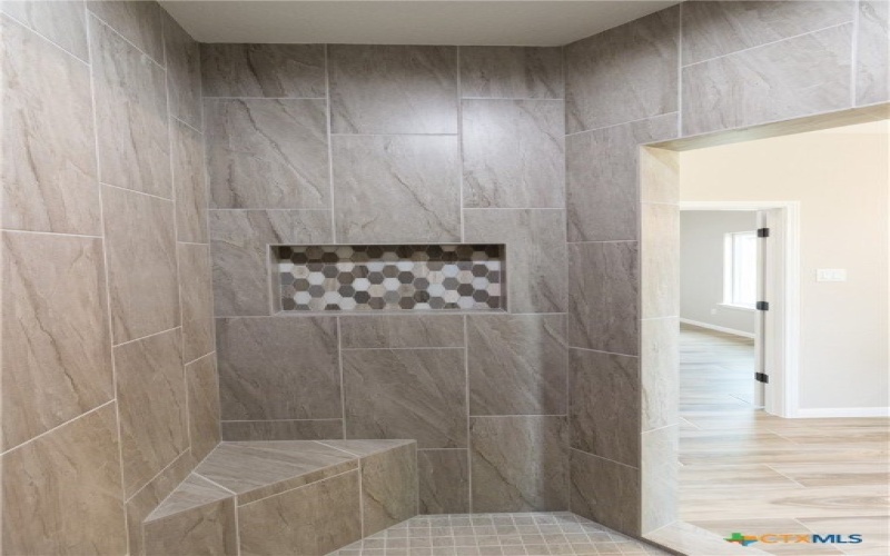 109 Lost Pines Ln, Marion, TX 78124, 4 Bedrooms Bedrooms, ,3 BathroomsBathrooms,Residential,For Sale,109 Lost Pines Ln,565253