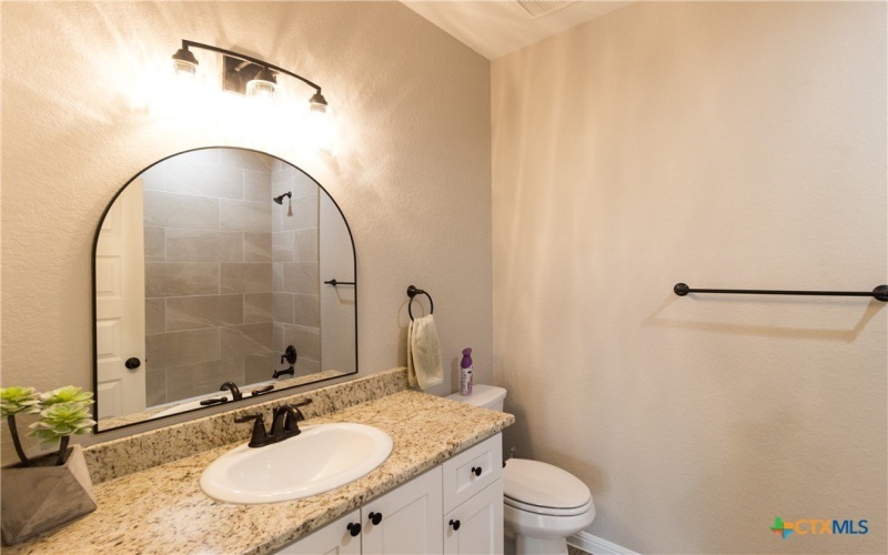 109 Lost Pines Ln, Marion, TX 78124, 4 Bedrooms Bedrooms, ,3 BathroomsBathrooms,Residential,For Sale,109 Lost Pines Ln,565253