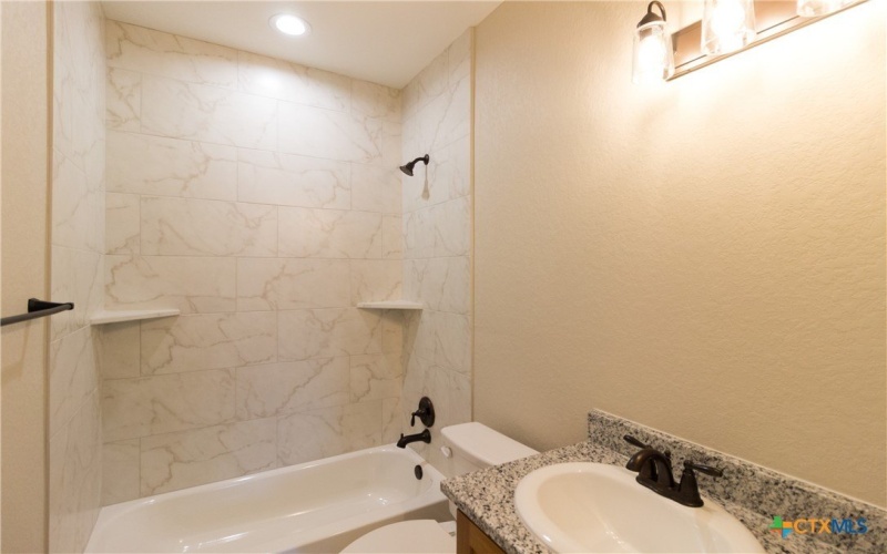 117 Lost Pines Lane, Marion, TX 78124, 3 Bedrooms Bedrooms, ,2 BathroomsBathrooms,Residential,For Sale,117 Lost Pines Lane,565533