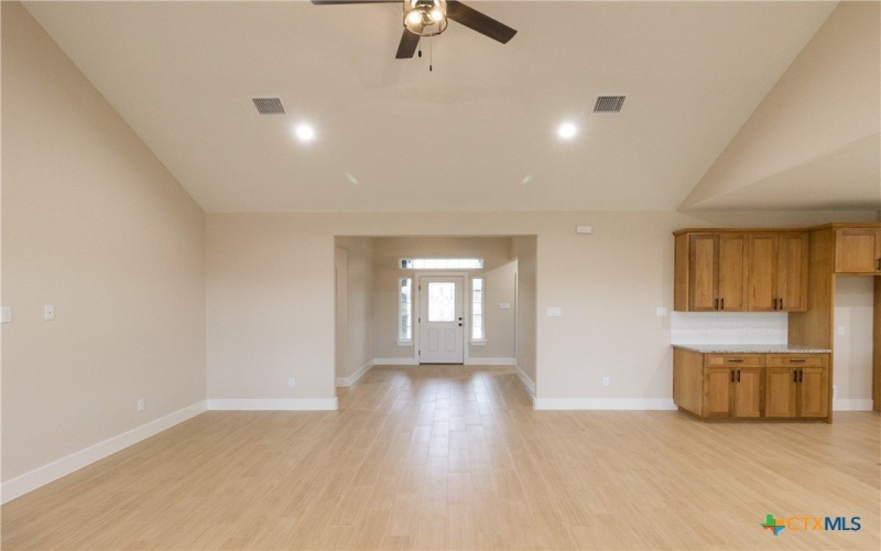 117 Lost Pines Lane, Marion, TX 78124, 3 Bedrooms Bedrooms, ,2 BathroomsBathrooms,Residential,For Sale,117 Lost Pines Lane,565533