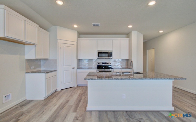 11112 Prairie Landing, Converse, TX 78109, 4 Habitaciones Habitaciones , ,2 BañosBaños,Residential,En Venta,11112 Prairie Landing,574139