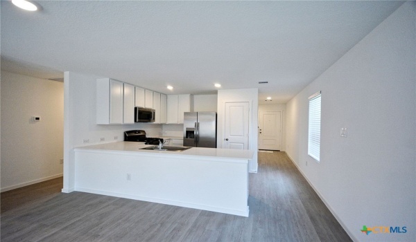 742 Tower Hill View, New Braunfels, TX 78132, 3 Bedrooms Bedrooms, ,2 BathroomsBathrooms,Residential Lease,For Rent,742 Tower Hill View,579800