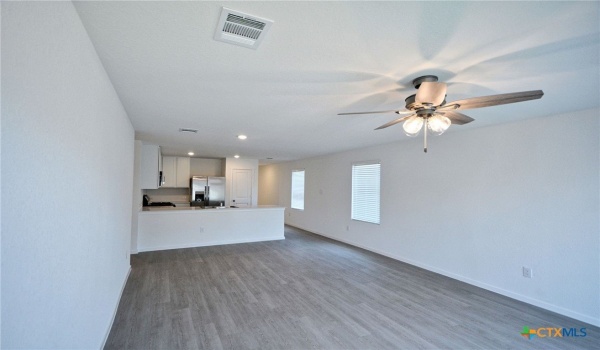 742 Tower Hill View, New Braunfels, TX 78132, 3 Bedrooms Bedrooms, ,2 BathroomsBathrooms,Residential Lease,For Rent,742 Tower Hill View,579800
