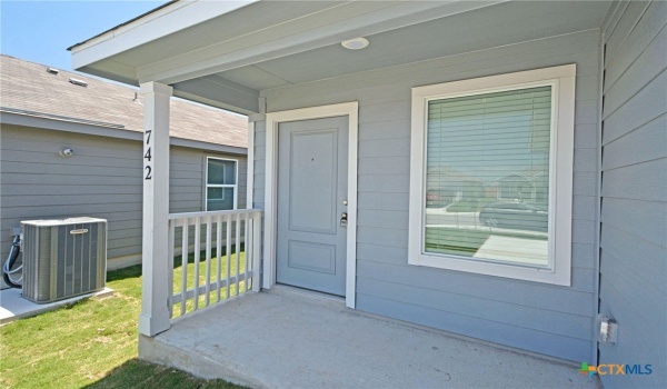 742 Tower Hill View, New Braunfels, TX 78132, 3 Bedrooms Bedrooms, ,2 BathroomsBathrooms,Residential Lease,For Rent,742 Tower Hill View,579800