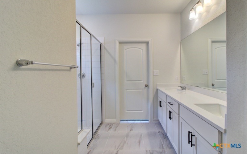 1247 Casetta Run, New Braunfels, TX 78130, 4 Bedrooms Bedrooms, ,2 BathroomsBathrooms,Residential,For Sale,1247 Casetta Run,579924