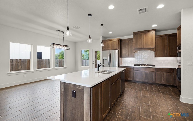182 W Torrey Street, New Braunfels, TX 78130, 3 Bedrooms Bedrooms, ,2 BathroomsBathrooms,Residential,For Sale,182 W Torrey Street,578519