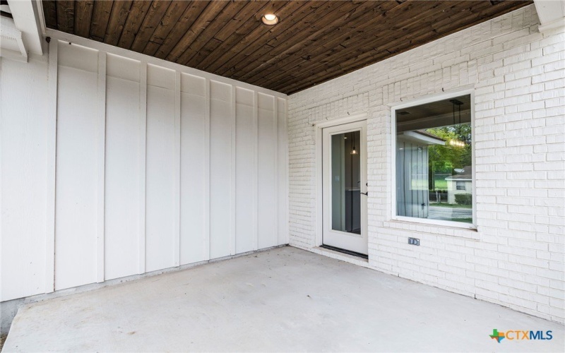 182 W Torrey Street, New Braunfels, TX 78130, 3 Bedrooms Bedrooms, ,2 BathroomsBathrooms,Residential,For Sale,182 W Torrey Street,578519