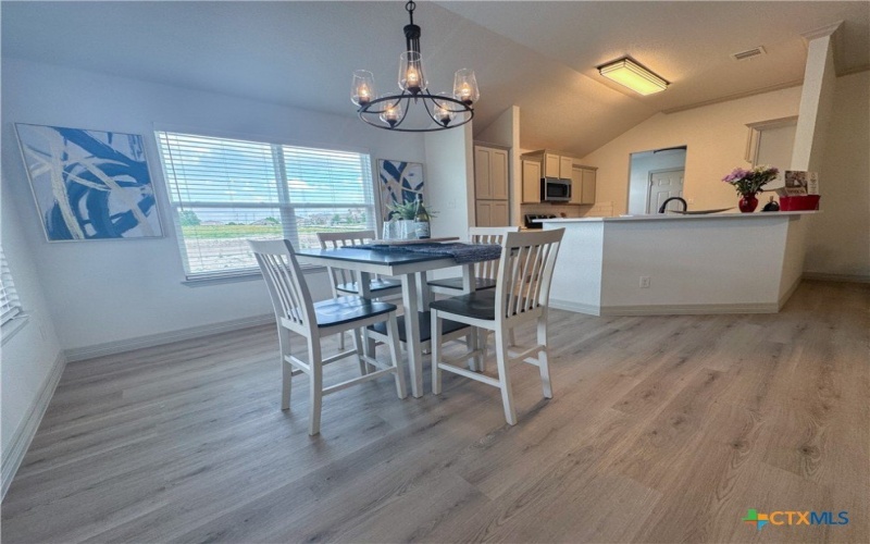 1806 Gigante Dr, Killeen, TX 76543, 3 Bedrooms Bedrooms, ,2 BathroomsBathrooms,Residential,For Sale,1806 Gigante Dr,579275